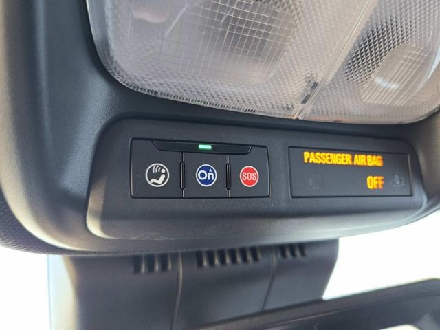 Chevrolet Colorado Vehicle Full-screen Gallery Image 28