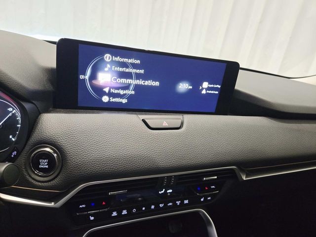 Mazda CX-90 Vehicle Full-screen Gallery Image 09