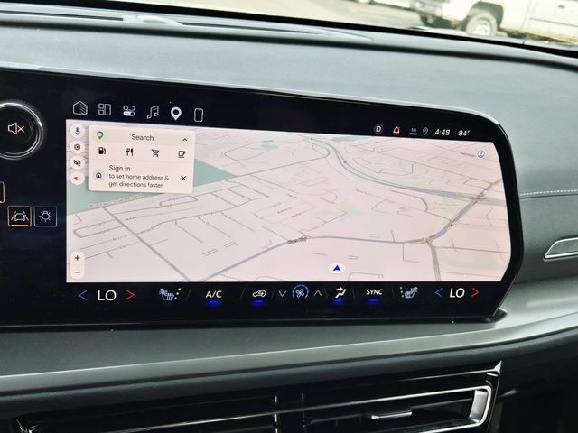 Chevrolet Traverse Vehicle Full-screen Gallery Image 24