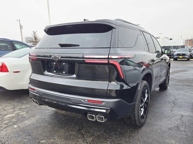 Chevrolet Traverse Vehicle Full-screen Gallery Image 02