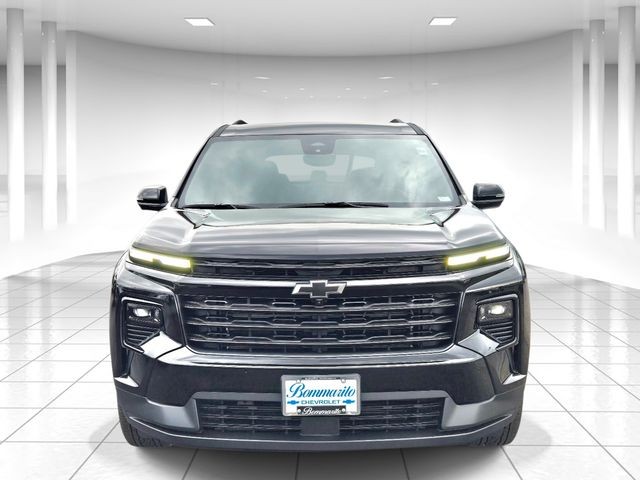 Chevrolet Traverse Vehicle Full-screen Gallery Image 05