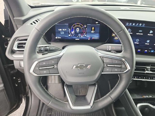 Chevrolet Traverse Vehicle Full-screen Gallery Image 17