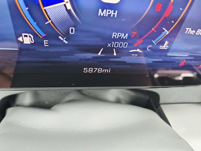 Chevrolet Traverse Vehicle Full-screen Gallery Image 21