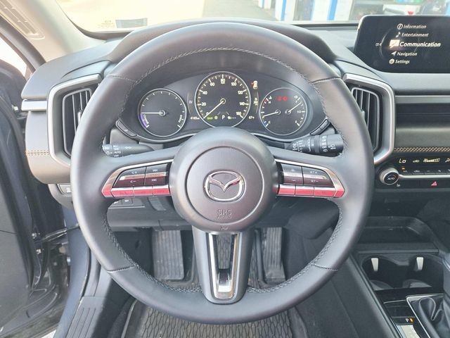 Mazda CX-50 Hybrid Vehicle Full-screen Gallery Image 16