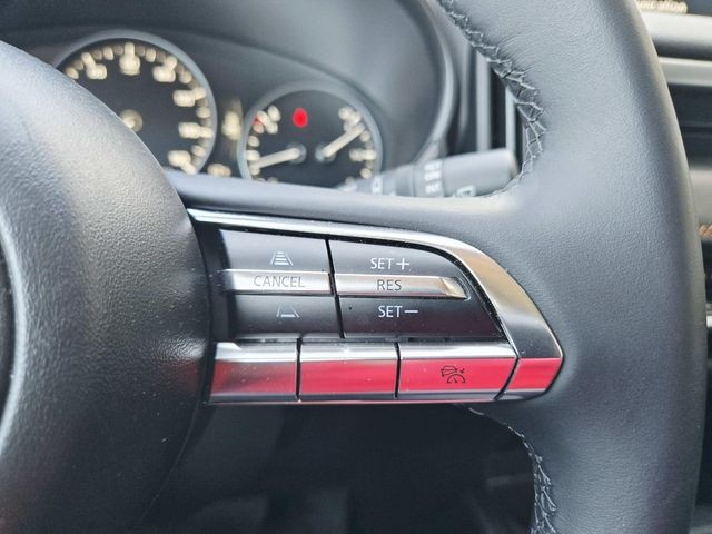 Mazda CX-50 Hybrid Vehicle Full-screen Gallery Image 18