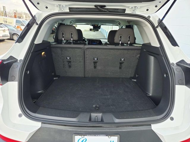 Chevrolet Trailblazer Vehicle Full-screen Gallery Image 10