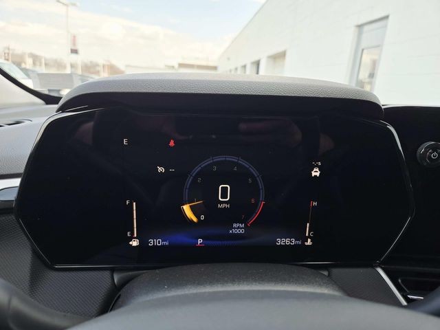 Chevrolet Trailblazer Vehicle Full-screen Gallery Image 16