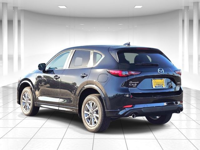 Mazda CX-5 Vehicle Full-screen Gallery Image 03