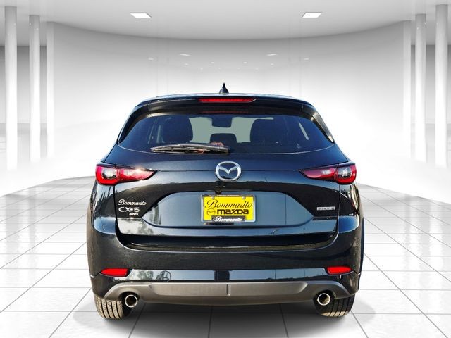 Mazda CX-5 Vehicle Full-screen Gallery Image 04