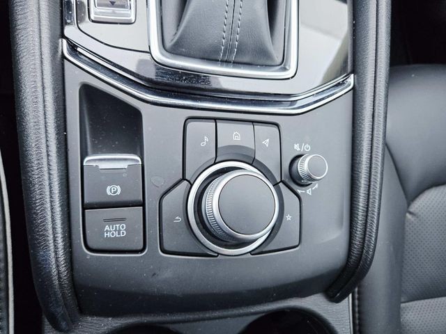 Mazda CX-5 Vehicle Full-screen Gallery Image 27