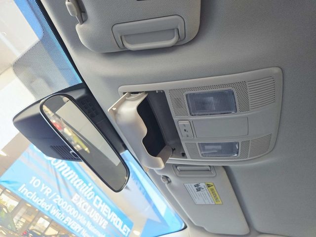 Mazda CX-5 Vehicle Full-screen Gallery Image 28