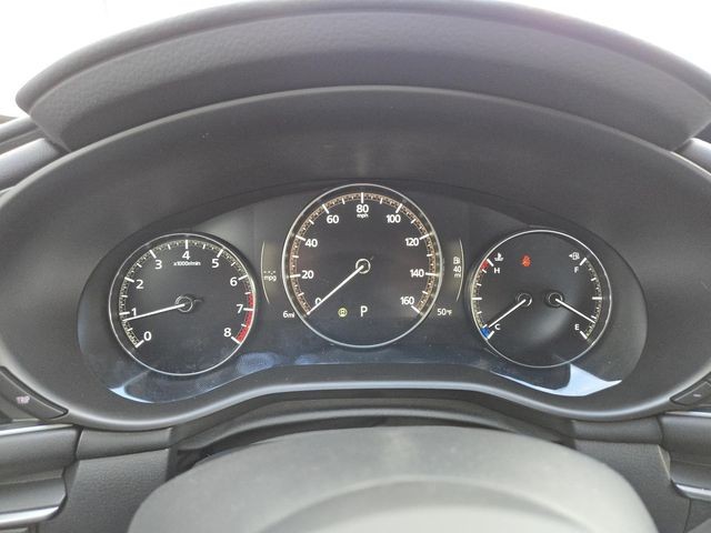 Mazda Mazda3 Vehicle Full-screen Gallery Image 19