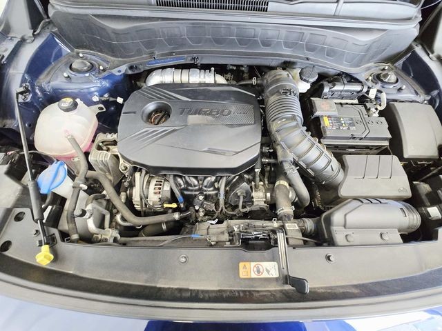 Kia Seltos Vehicle Full-screen Gallery Image 13