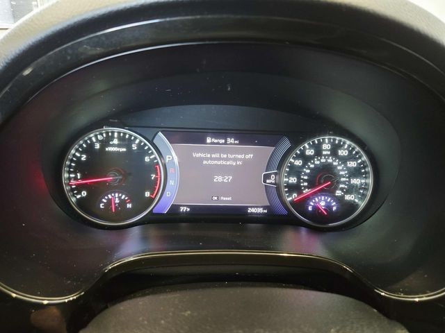 Kia Seltos Vehicle Full-screen Gallery Image 18