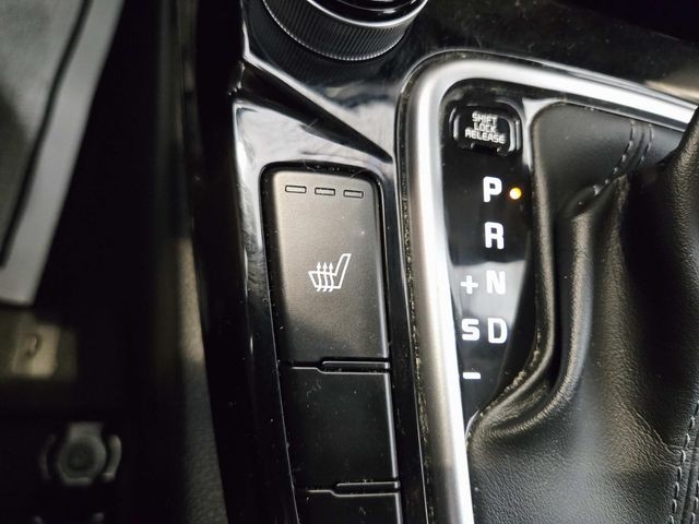 Kia Seltos Vehicle Full-screen Gallery Image 27