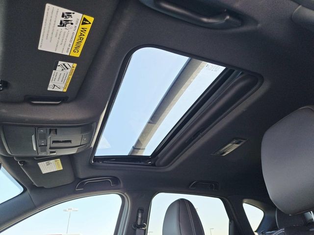 Mazda CX-5 Vehicle Full-screen Gallery Image 06