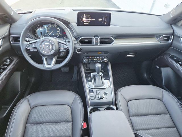 Mazda CX-5 Vehicle Full-screen Gallery Image 07