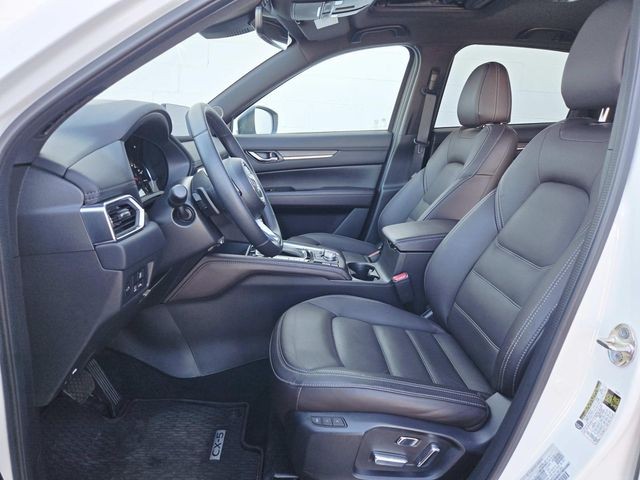 Mazda CX-5 Vehicle Full-screen Gallery Image 09