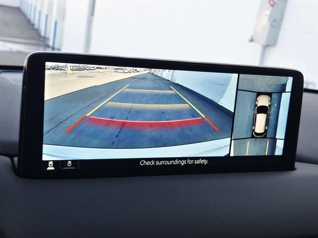 Mazda CX-5 Vehicle Full-screen Gallery Image 24