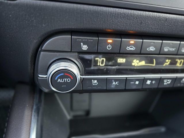 Mazda CX-5 Vehicle Full-screen Gallery Image 27