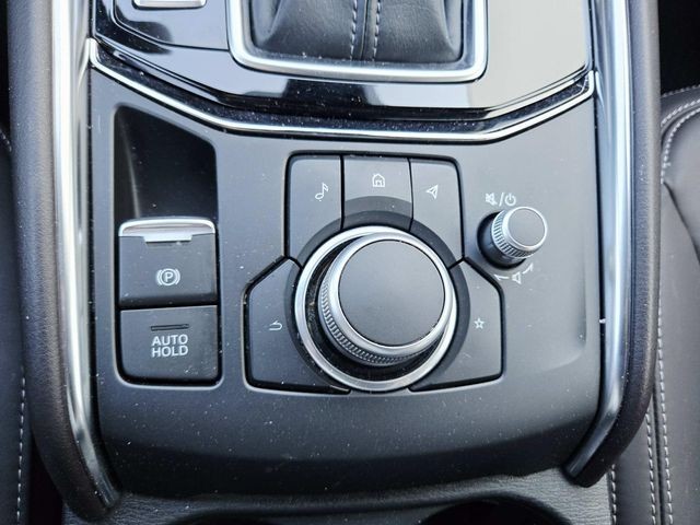 Mazda CX-5 Vehicle Full-screen Gallery Image 30