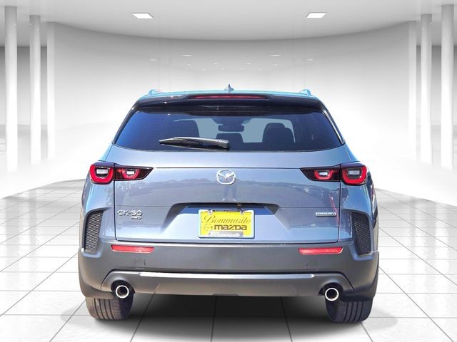 Mazda CX-50 Vehicle Full-screen Gallery Image 04