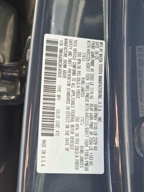 Mazda CX-50 Hybrid Vehicle Full-screen Gallery Image 35