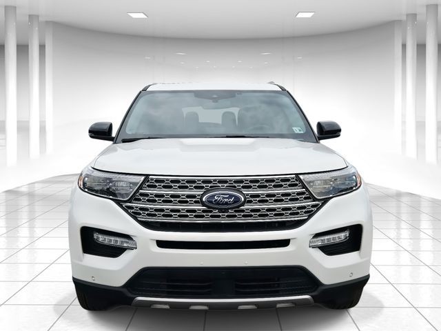 Ford Explorer Vehicle Full-screen Gallery Image 05