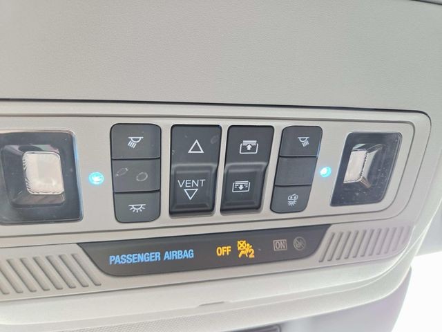 Ford Explorer Vehicle Full-screen Gallery Image 34