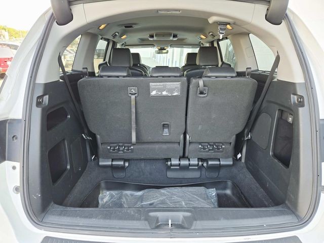 Honda Odyssey Vehicle Full-screen Gallery Image 13
