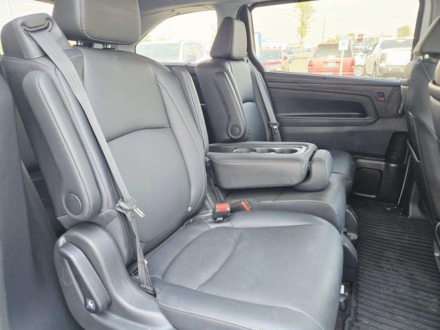 Honda Odyssey Vehicle Full-screen Gallery Image 15