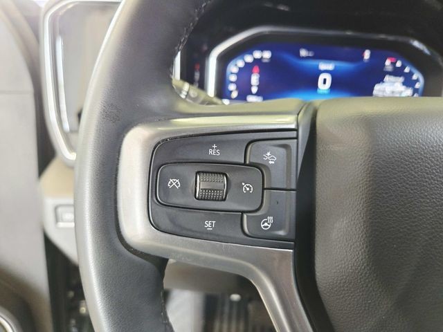 Chevrolet Silverado 2500HD Vehicle Full-screen Gallery Image 18