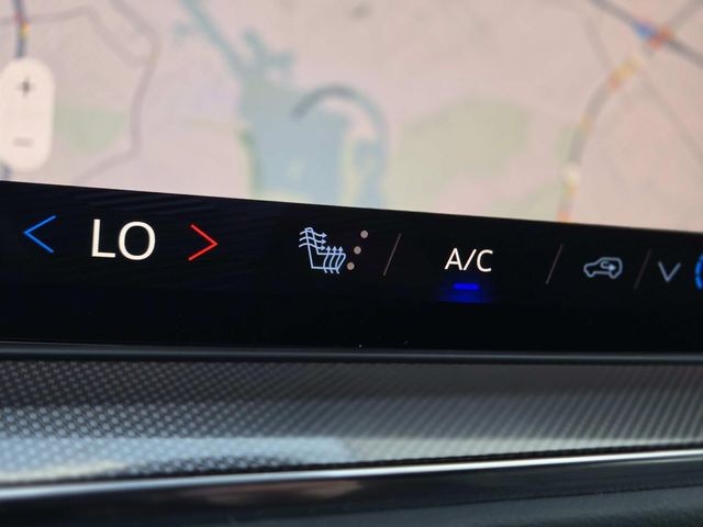 Chevrolet Tahoe Vehicle Full-screen Gallery Image 28