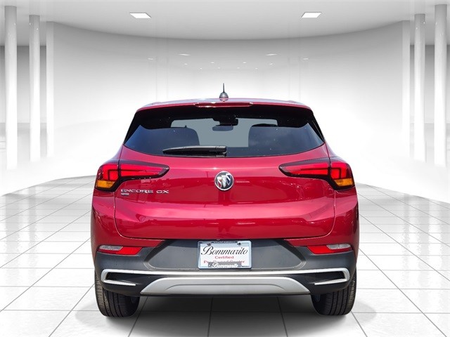 Buick Encore GX Vehicle Full-screen Gallery Image 04