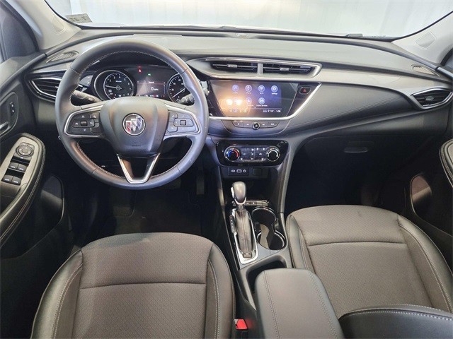 Buick Encore GX Vehicle Full-screen Gallery Image 06