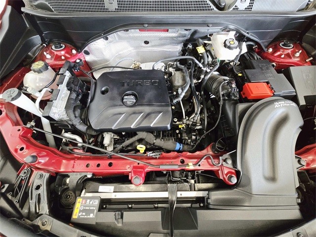 Buick Encore GX Vehicle Full-screen Gallery Image 13