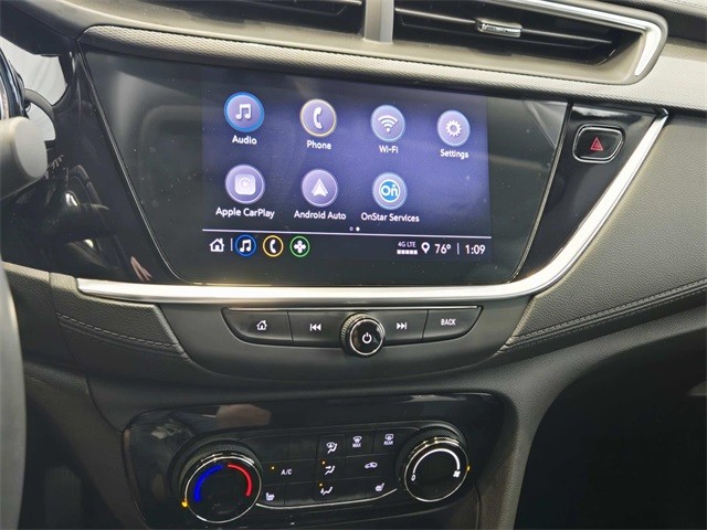 Buick Encore GX Vehicle Full-screen Gallery Image 20