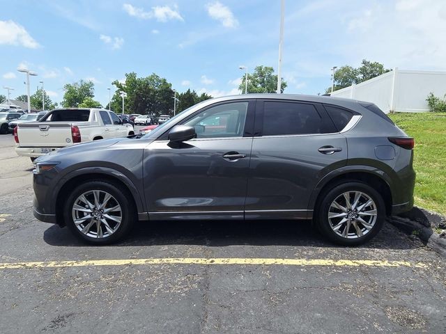 Mazda CX-5 Vehicle Full-screen Gallery Image 02