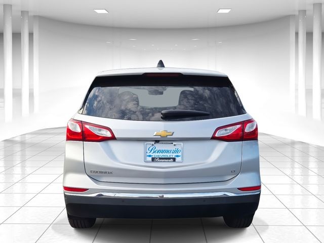 Chevrolet Equinox Vehicle Full-screen Gallery Image 04