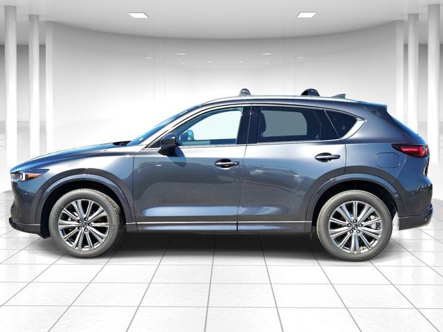 Mazda CX-5 Vehicle Full-screen Gallery Image 02