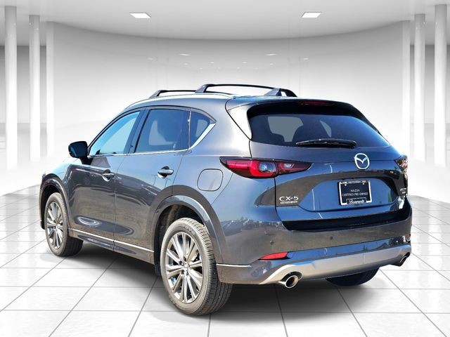 Mazda CX-5 Vehicle Full-screen Gallery Image 03