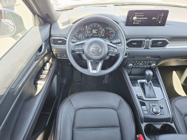 Mazda CX-5 Vehicle Full-screen Gallery Image 08