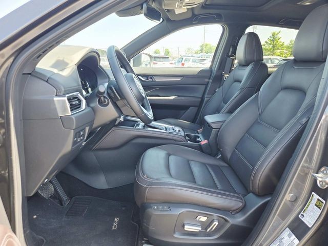 Mazda CX-5 Vehicle Full-screen Gallery Image 09