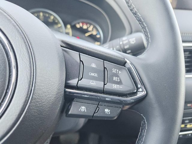 Mazda CX-5 Vehicle Full-screen Gallery Image 18
