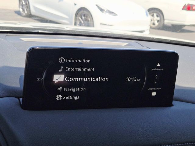 Mazda CX-5 Vehicle Full-screen Gallery Image 22