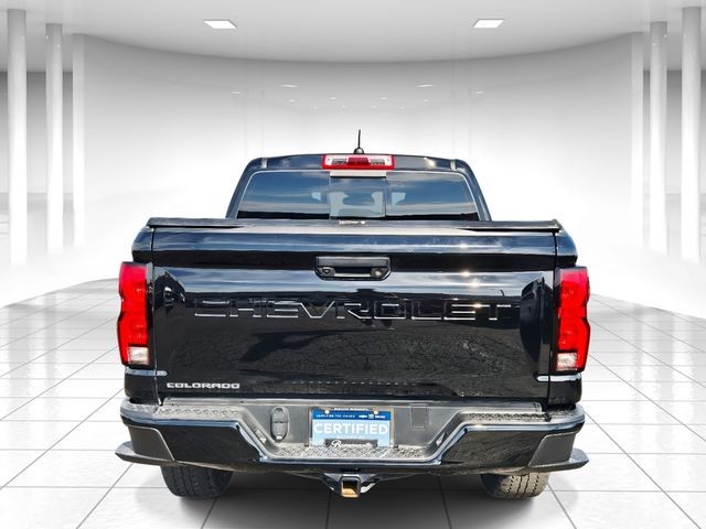 Chevrolet Colorado Vehicle Full-screen Gallery Image 04