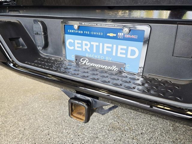 Chevrolet Colorado Vehicle Full-screen Gallery Image 12