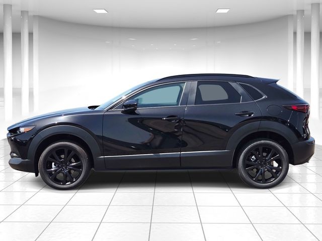 Mazda CX-30 Vehicle Full-screen Gallery Image 02