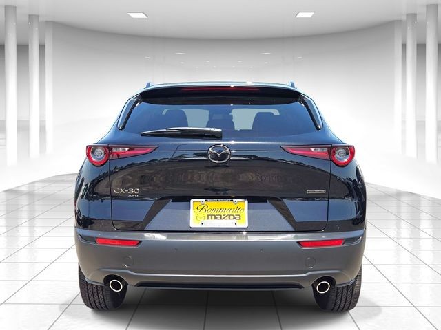 Mazda CX-30 Vehicle Full-screen Gallery Image 04