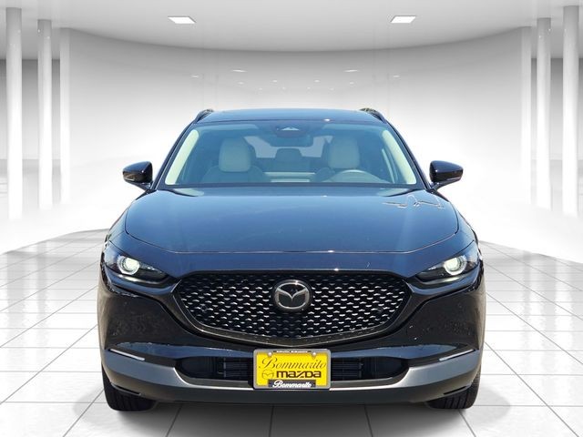 Mazda CX-30 Vehicle Full-screen Gallery Image 05